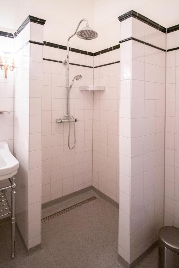 Hotellerie Het Wapen Van Athlone De Steeg Bagian luar foto