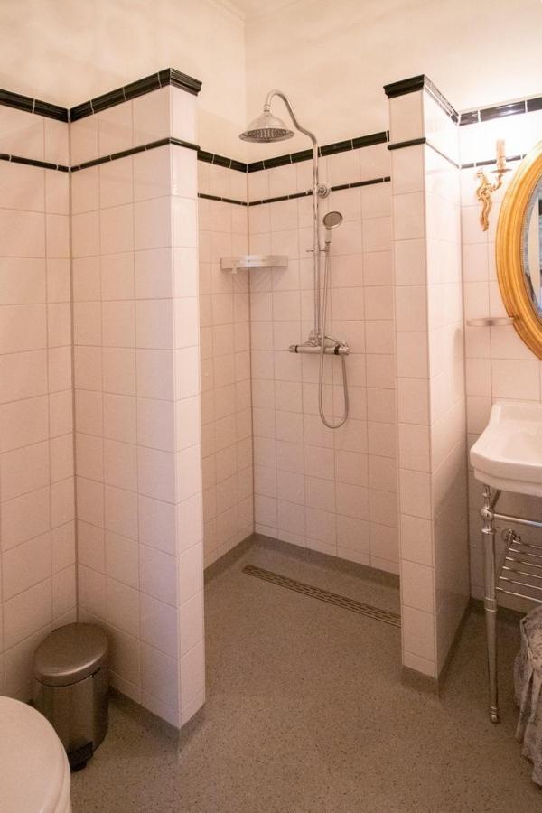 Hotellerie Het Wapen Van Athlone De Steeg Bagian luar foto