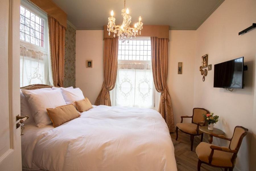 Hotellerie Het Wapen Van Athlone De Steeg Bagian luar foto